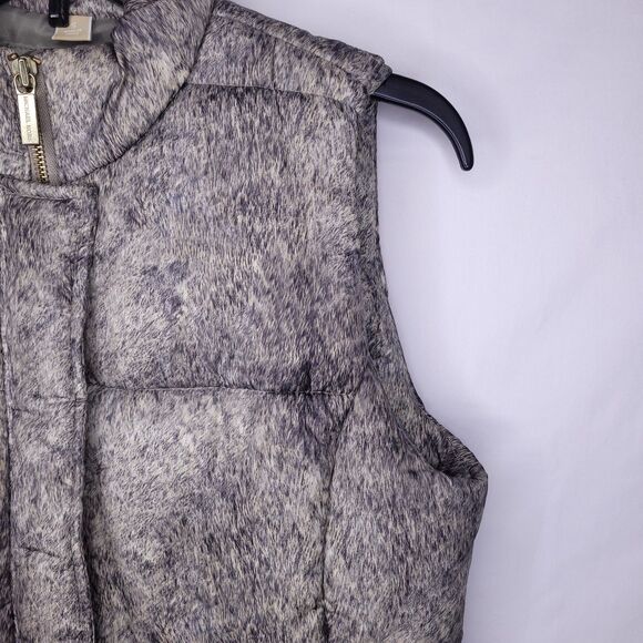 Michael Kors Puffer Vest Small Green Animal Print Zip Up - Picture 4 of 10